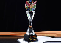 جوایز و جایزه های پایه ی کریستال با عقاب گورخر رنگی در بالا
