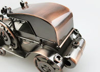 عتیقه مدل ماشین حباب مس: صنایع دستی فلزی در میز کابینت