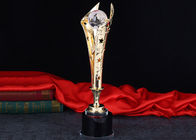 Crystal Globe Hollowing Out The Trophy جوایز سفارشی پرداخت سطح با جعبه هدیه