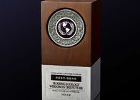 پلاستیک های جایزه چوبی پایه آلومینیوم پلاک های 3D لوگوی سفارشی برای تصدی